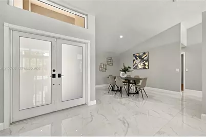 809 Heron Rd, Weston, FL 33326 - Photo 4