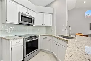 809 Heron Rd, Weston, FL 33326 - Photo 10