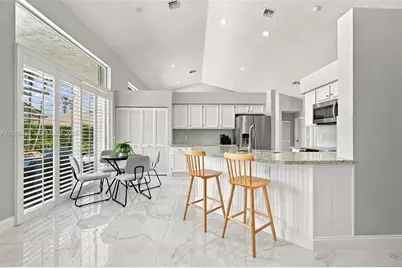 809 Heron Rd, Weston, FL 33326 - Photo 8