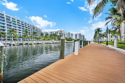 3001 NE 185th St #523, Aventura, FL 33180 - Photo 28