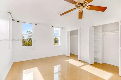 7133 Bay Dr #401, Miami Beach, FL 33141 - Photo 16