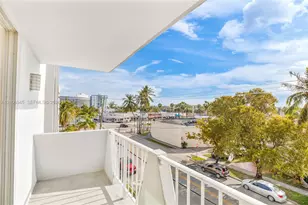 7133 Bay Dr, Miami Beach, FL 33141 - Photo 1
