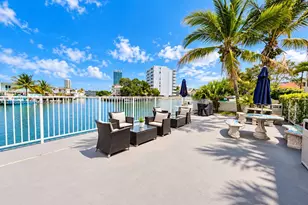 7133 Bay Dr, Miami Beach, FL 33141 - Photo 26