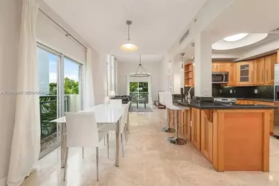 1040 10th St #402, Miami Beach, FL 33139 - Photo 10
