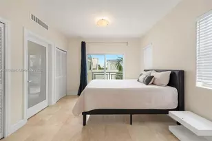 1040 10th St, Miami Beach, FL 33139 - Photo 18