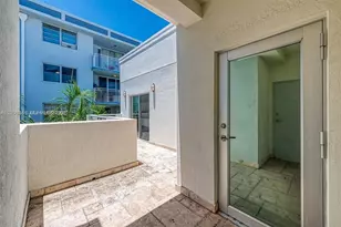 1040 10th St, Miami Beach, FL 33139 - Photo 8