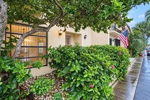 3891 NE 167th St, North Miami Beach, FL 33160 - Photo 22