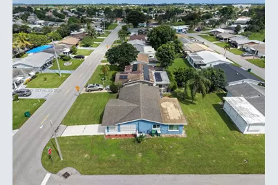 4510 Monterey Drive, Tamarac, FL 33319 - Photo 22