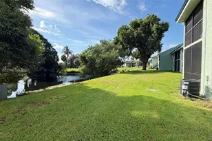 4058 NW 87th Ave, Sunrise, FL 33351 - Photo 10