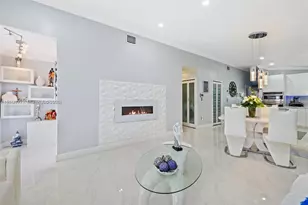 8765 NW 111th Terrace, Hialeah Gardens, FL 33018 - Photo 8