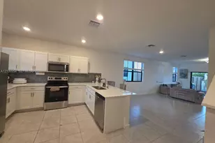 1424 NE 4th Ave, Florida City, FL 33034 - Photo 4