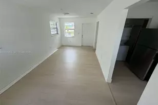 3348 NW 35th St, Miami, FL 33142 - Photo 10