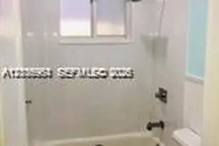 1721 NE 55th St, Fort Lauderdale, FL 33334 - Photo 8