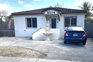 2514 Adams St, Hollywood, FL 33020 - Photo 1