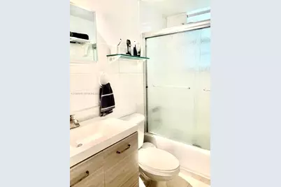 8540 Byron Ave #1B, Miami Beach, FL 33141 - Photo 1