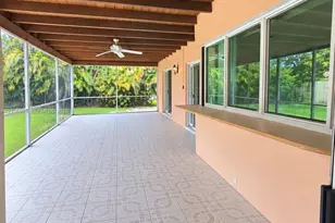 8376 NW 16th St, Coral Springs, FL 33071 - Photo 18