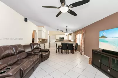 3801 SW 147th Ave, Miramar, FL 33027 - Photo 16
