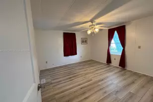 121 Sugarloaf Ln, Naples, FL 34114 - Photo 20