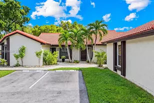 4825 SW 152nd Ct, Miami, FL 33185 - Photo 2