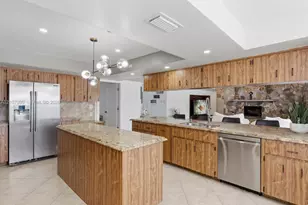 1006 SE 6th St, Deerfield Beach, FL 33441 - Photo 32
