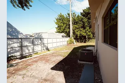 17825 NW 57th Ave, Miami Gardens, FL 33055 - Photo 20