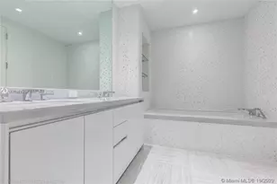 16901 Collins Ave, Sunny Isles Beach, FL 33160 - Photo 16