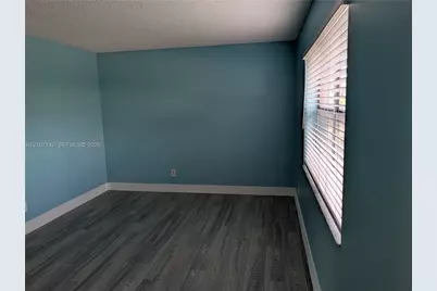10473 NW 7th St #103, Pembroke Pines, FL 33026 - Photo 12