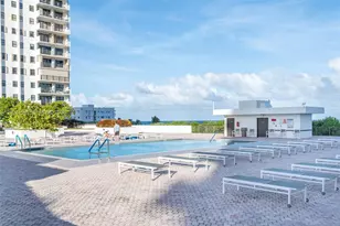 1201 S Ocean Dr, Hollywood, FL 33019 - Photo 36