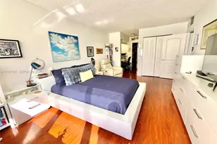2500 Parkview Dr, Hallandale Beach, FL 33009 - Photo 16