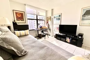 2500 Parkview Dr, Hallandale Beach, FL 33009 - Photo 28