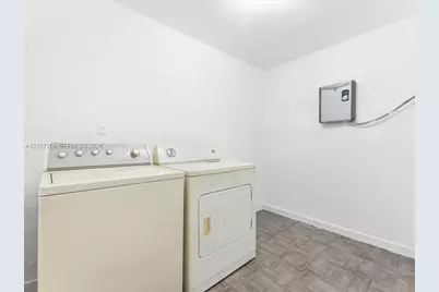 812 NW 55th Ter #812, Miami, FL 33127 - Photo 8