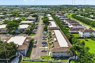 422 NE 210th Cir Terrace, Miami, FL 33179 - Photo 24