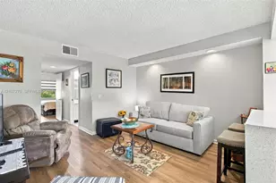 12501 SW 14th St, Pembroke Pines, FL 33027 - Photo 8