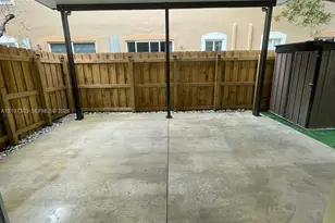 1042 SE 23rd Terrace, Homestead, FL 33035 - Photo 4