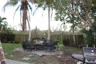 9818 SW 222nd Terrace, Cutler Bay, FL 33190 - Photo 12