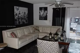 9818 SW 222nd Terrace, Cutler Bay, FL 33190 - Photo 4