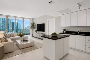 92 SW 3rd St, Miami, FL 33130 - Photo 4