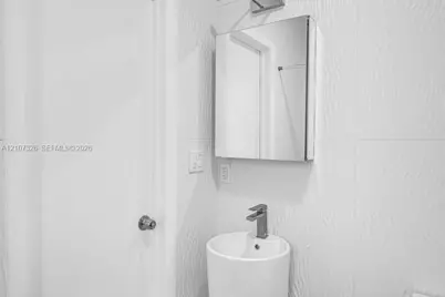 1801 NE 154th St #0, North Miami Beach, FL 33162 - Photo 14