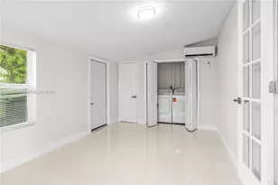 1605 NW 15th St, Fort Lauderdale, FL 33311 - Photo 34