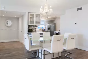 6039 Collins Ave, Miami Beach, FL 33140 - Photo 8