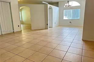1721 SE 17th Ave, Homestead, FL 33035 - Photo 2
