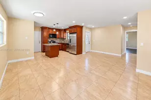 859 Caroline Cir, Palm Beach, FL 33413 - Photo 6