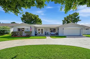 1631 NW 109th Terrace, Pembroke Pines, FL 33026 - Photo 2