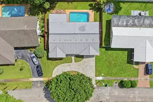 1631 NW 109th Terrace, Pembroke Pines, FL 33026 - Photo 38
