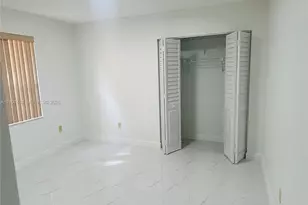 2549 W 73rd Pl, Hialeah, FL 33016 - Photo 10