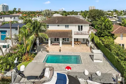 1932 NE 118th Rd, North Miami, FL 33181 - Photo 2