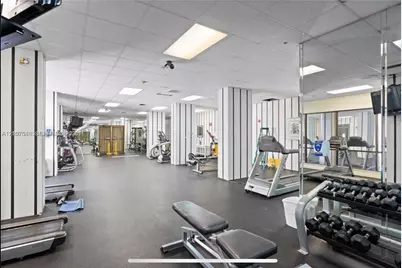 2750 NE 183rd St #2310, Aventura, FL 33160 - Photo 24