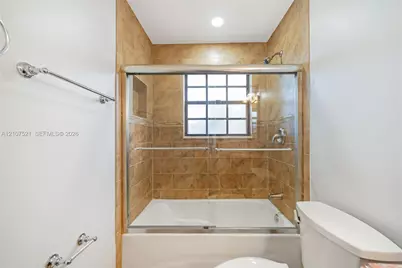 9177 W Sunrise, Plantation, FL 33322 - Photo 30