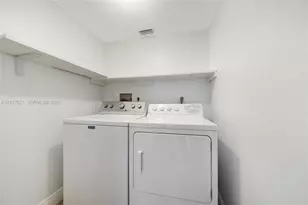 9177 W Sunrise, Plantation, FL 33322 - Photo 24