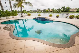 1593 SW 189th Ave, Pembroke Pines, FL 33029 - Photo 32
